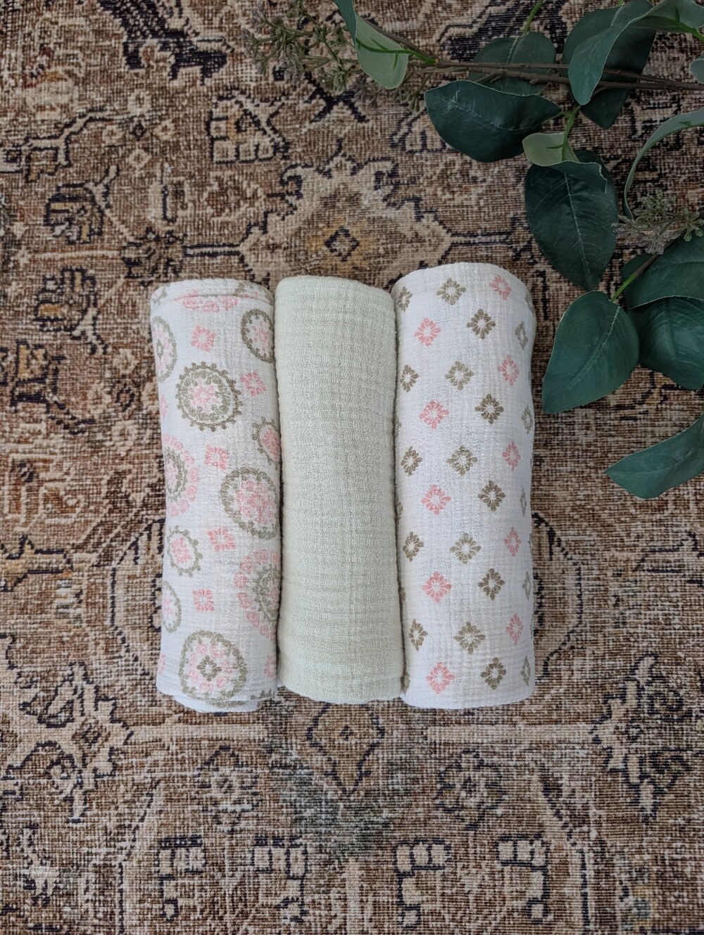 Set of 3 muslin swaddle blankets